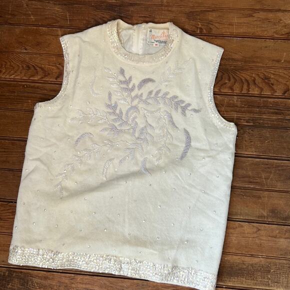 Women’s Vintage 1950s Angora wool formal festive beaded sweater size small - Picture 1 of 7